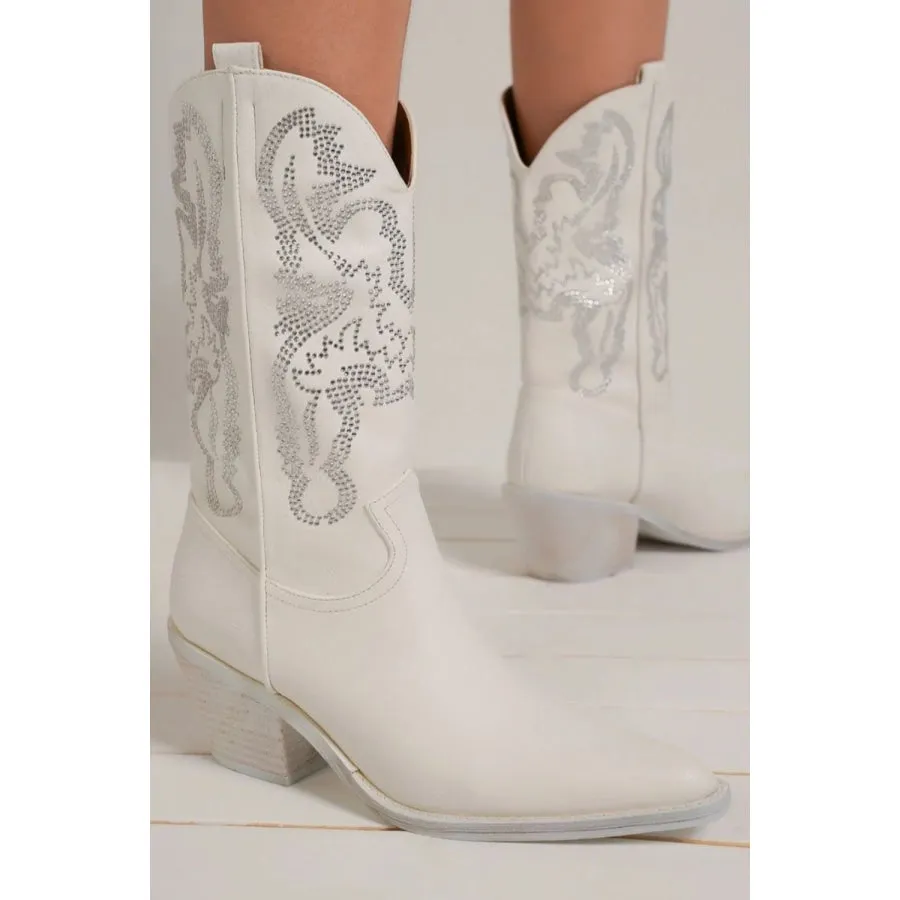 Beast Fashion Rhinestone Detail Point Toe Boots
