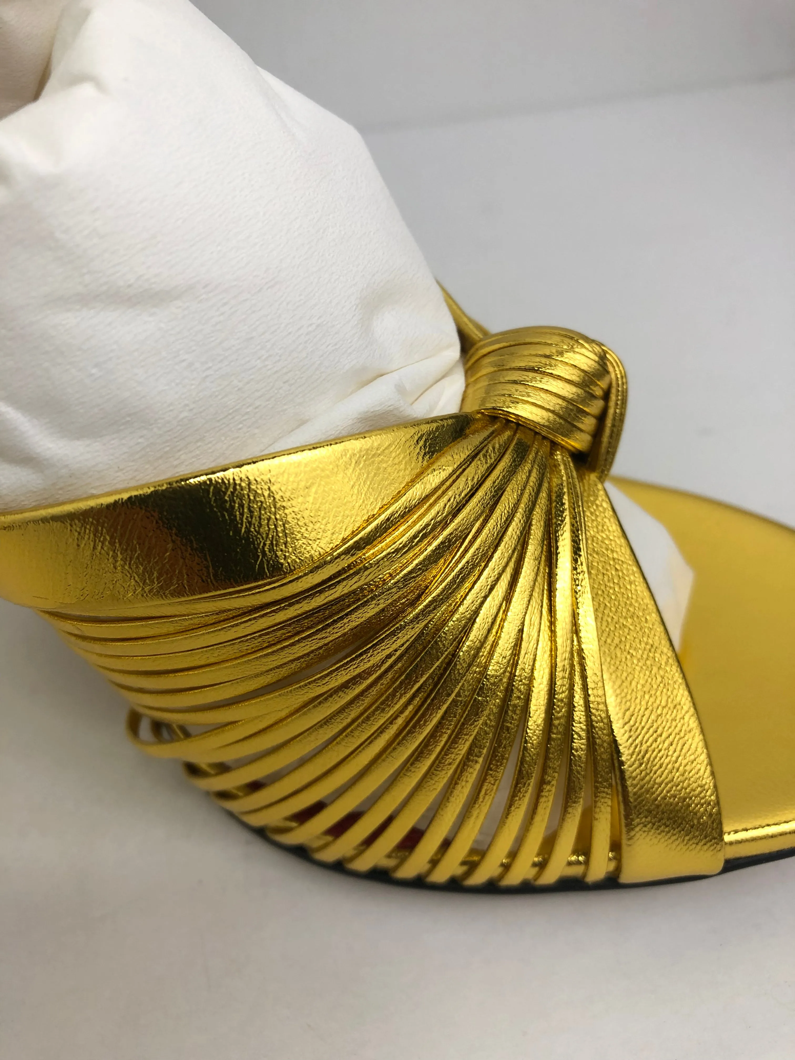 Gucci Women's Oro Vecchio Nappa Silk Gold Heeled Sandal Size 36-39