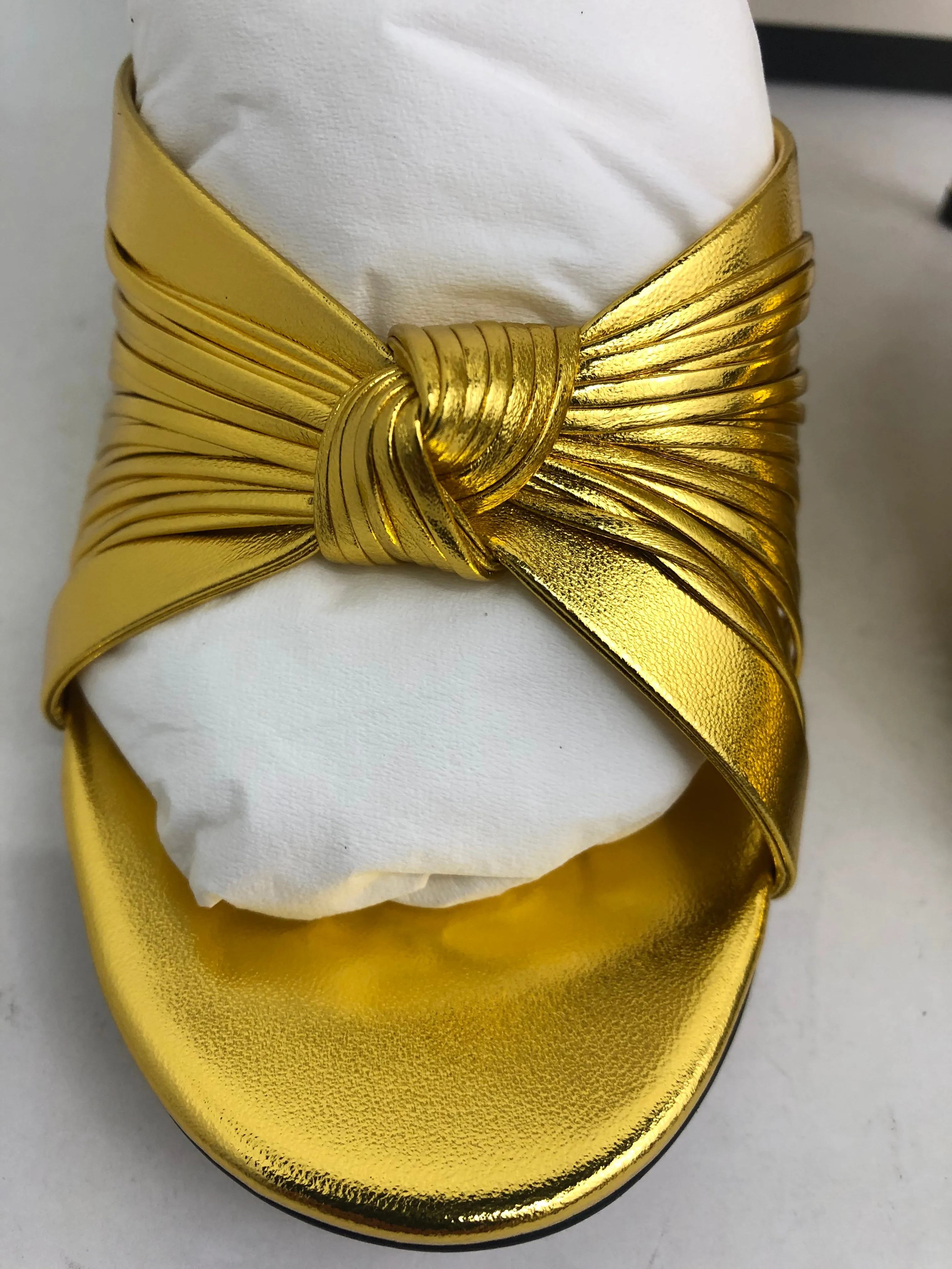 Gucci Women's Oro Vecchio Nappa Silk Gold Heeled Sandal Size 36-39