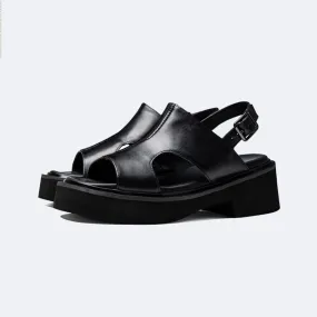 Serpatura Classic Sandal Design