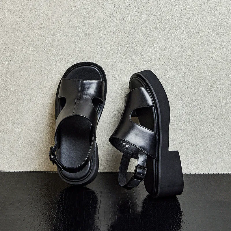Serpatura Classic Sandal Design
