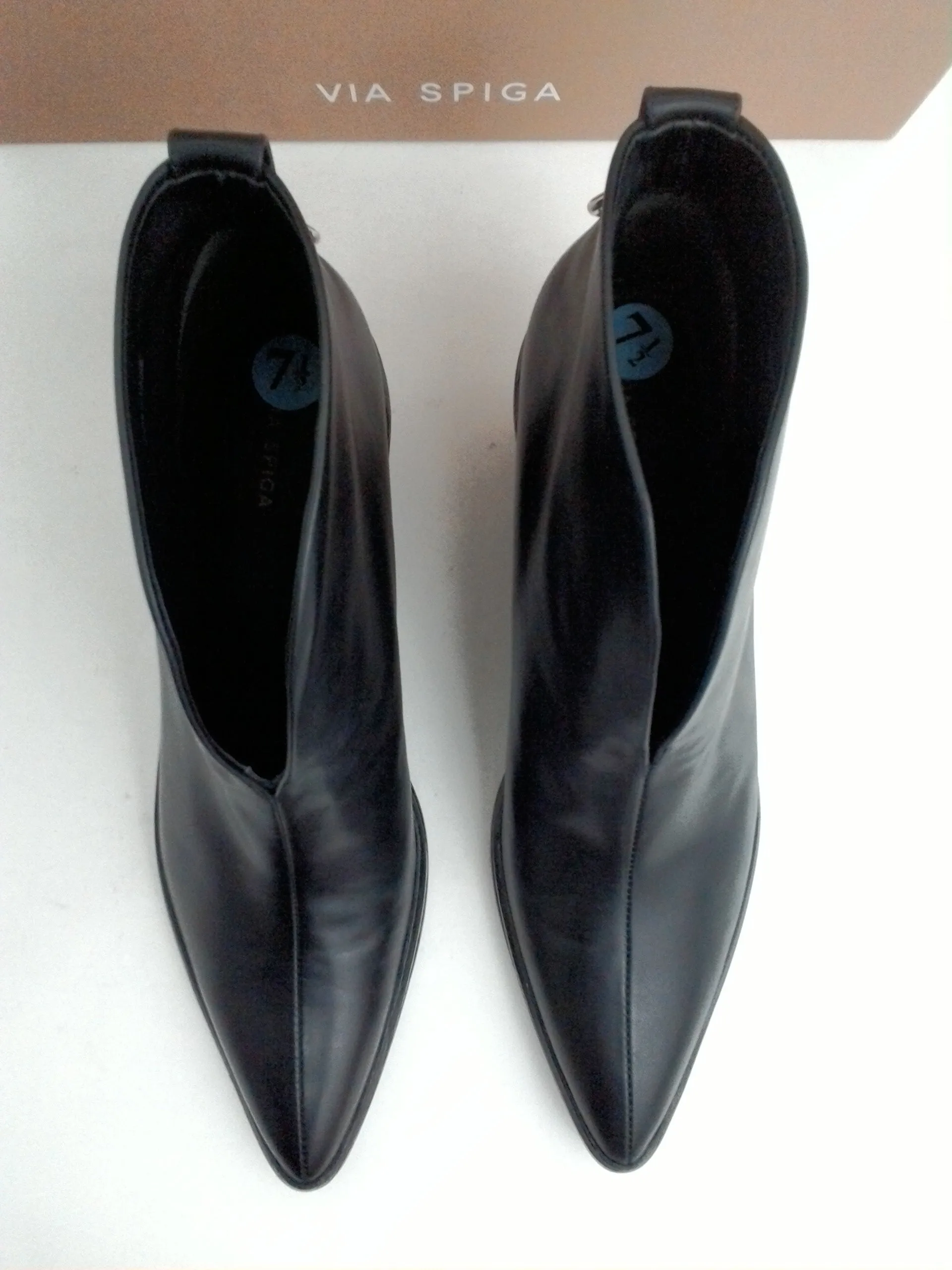 Via Spiga Women's Fianna Black Leather Booties Size 7.5 M