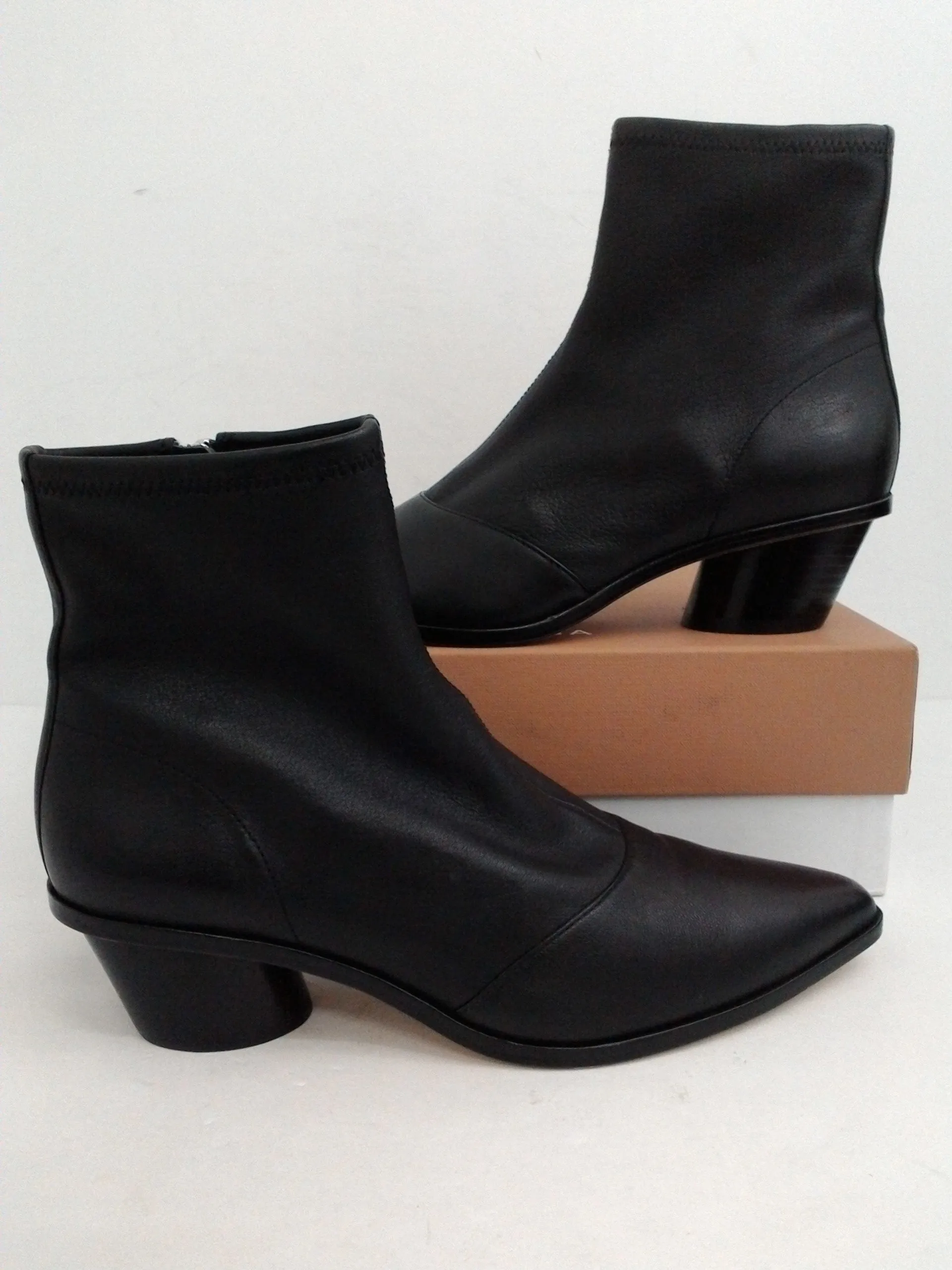 Via Spiga Women's Odette Black Booties Size 8 M