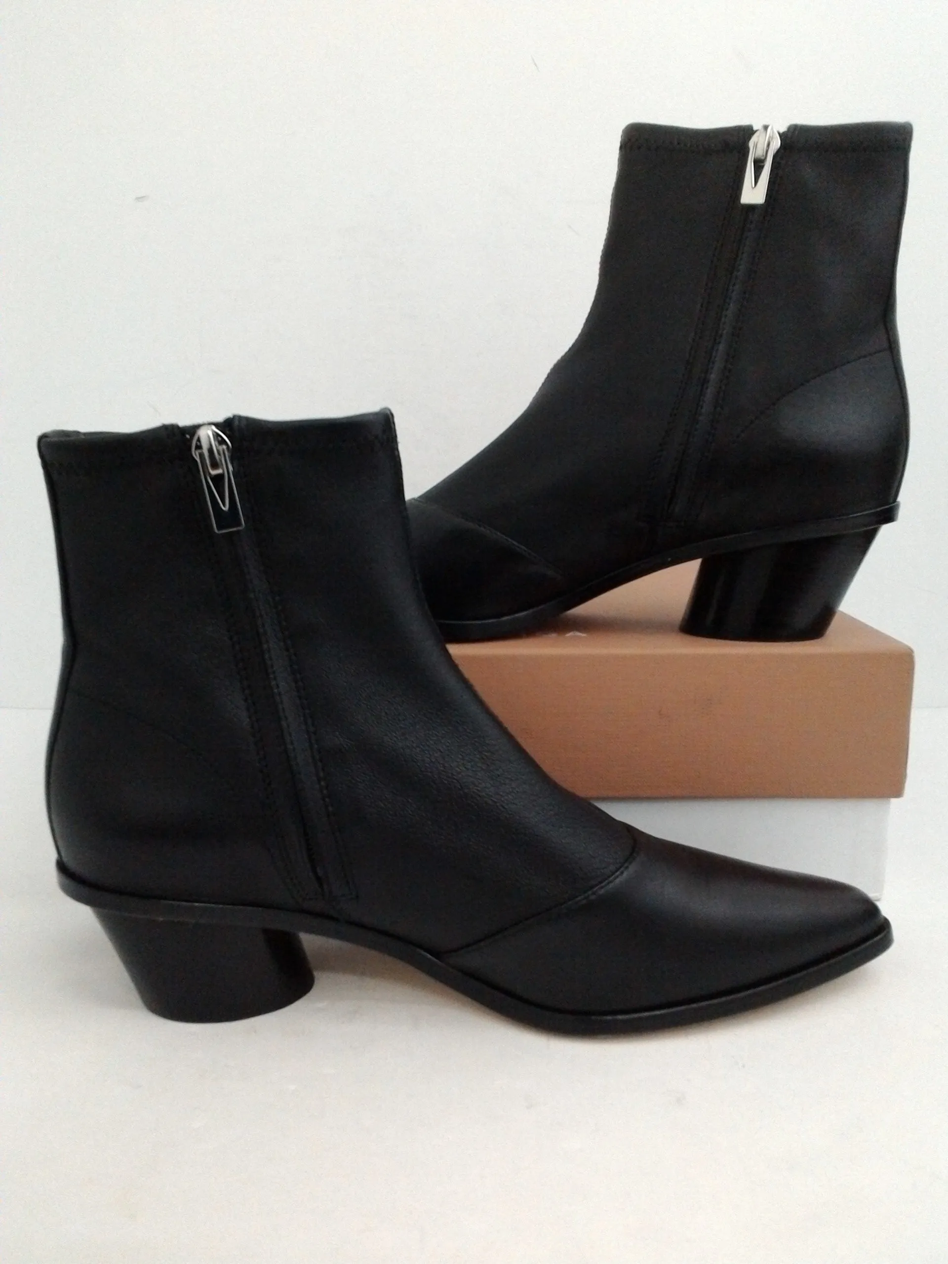 Via Spiga Women's Odette Black Booties Size 8 M